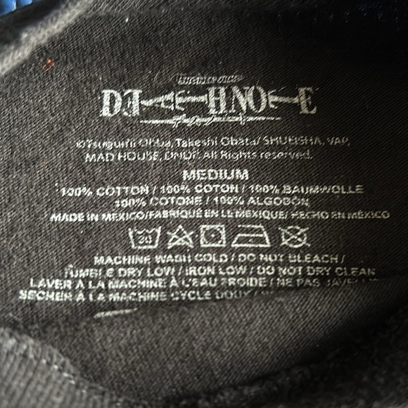 Deathnote M T-shirt and Shonen Jump #1 - Picture 3 of 4
